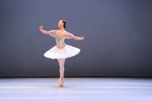 Tala Lee-Turton, Bolshoi Ballet Academy performing Aurora from Sleeping Beauty at VKIBC 2015